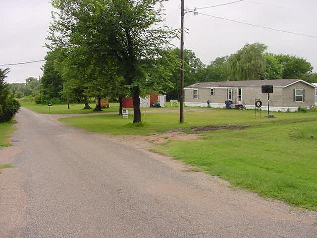 214 W Maple St in Argonia, KS - Building Photo - Building Photo