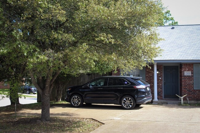 2301 Pintail Ln in College Station, TX - Building Photo - Building Photo