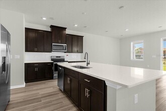 4438 Small Creek Rd in Kissimmee, FL - Building Photo - Building Photo