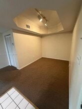 200 SW 117th Terrace in Pembroke Pines, FL - Foto de edificio - Building Photo