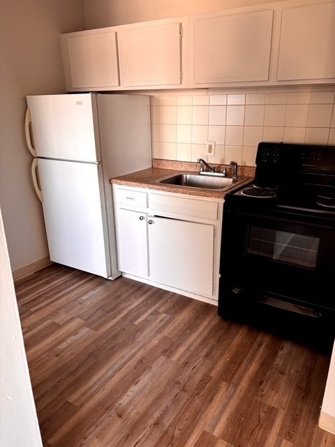 7919 Lake Ave, Unit 304 in Cleveland, OH - Foto de edificio - Building Photo