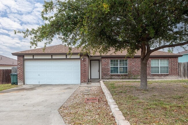property at 209 Vista Oriente