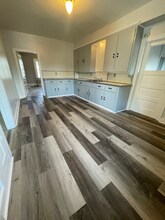 10549 Main St in North Collins, NY - Foto de edificio - Building Photo