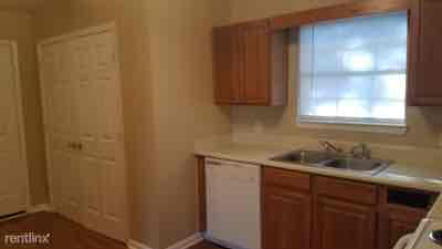 9113 Ford St SW in Covington, GA - Building Photo - Building Photo