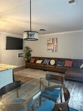 4700 Kilby Dr in Virginia Beach, VA - Foto de edificio - Building Photo