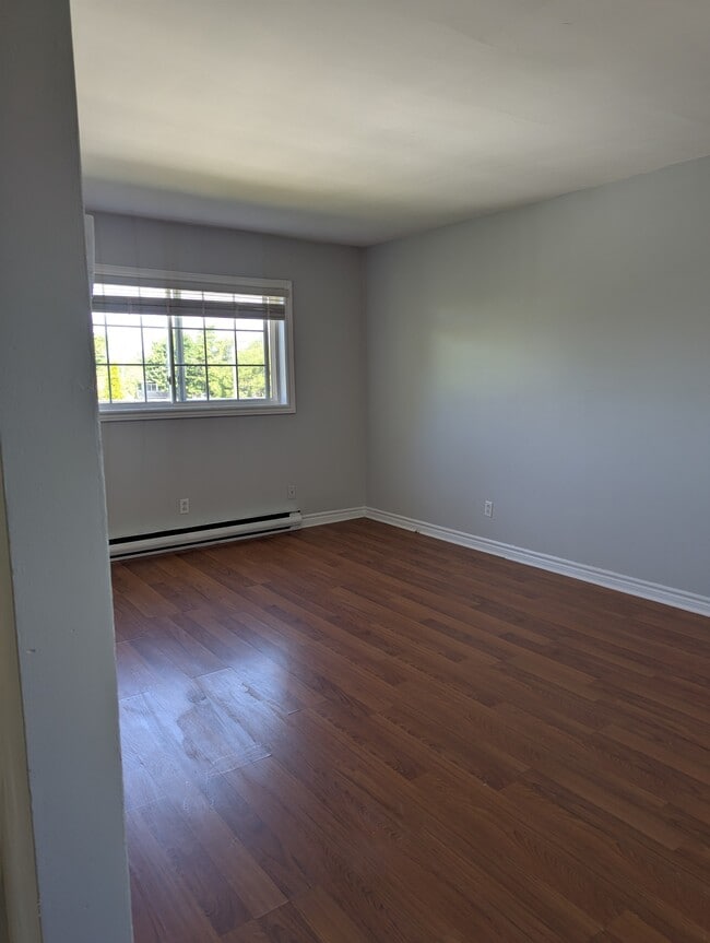 956 Meadow Ave in Bathurst, NB - Building Photo - Building Photo