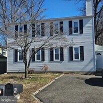 9 Cottage Gate Rd in Gloucester Township, NJ - Building Photo