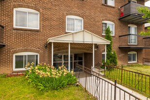 11990 Langelier Boul in Montréal, QC - Building Photo