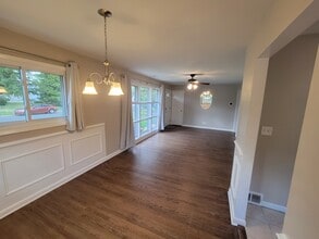 114 Ellis Ave in Berlin, NJ - Building Photo - Building Photo