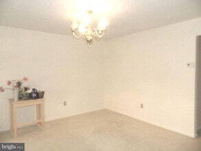 17 Theo Ln in Towson, MD - Building Photo - Building Photo
