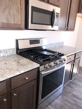 613 W Christopher Dr, Unit #A in Siloam Springs, AR - Building Photo - Building Photo