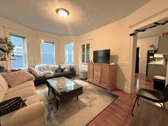 property at 28 Lexington Ave