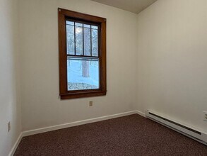 173 Leesville Rd in East Haddam, CT - Building Photo - Building Photo