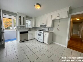 59 Desoto Rd, Unit 3 in Boston, MA - Building Photo - Building Photo
