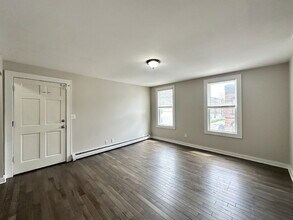 5 Marshall St in Troy, NY - Building Photo - Building Photo