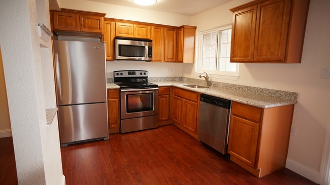 Sun Valley Apartment Homes