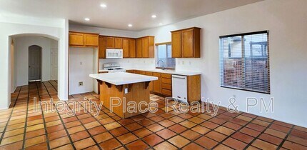29968 Rose Blossom Dr in Murrieta, CA - Foto de edificio - Building Photo