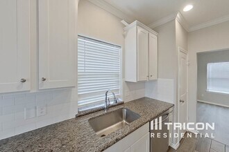 523 Long Prairie Dr in Royse City, TX - Building Photo - Building Photo