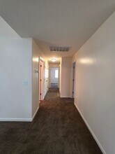 11805 Holabird Ave in Bakersfield, CA - Building Photo - Building Photo