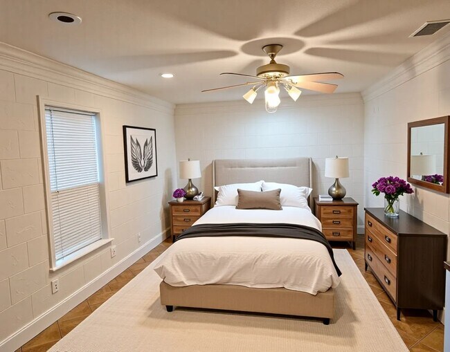 2351 Longhorn St in Dallas, TX - Building Photo - Building Photo