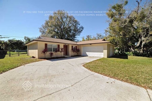 2615 Roxie Ave in Lakeland, FL - Building Photo - Building Photo