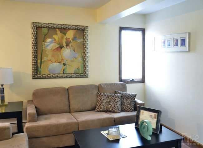 939 Capitol Ave in Bridgeport, CT - Foto de edificio - Building Photo