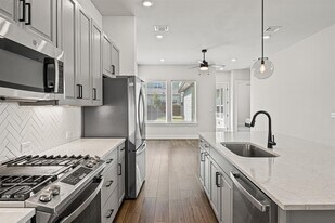 5806 Rangeland Rd in Austin, TX - Building Photo