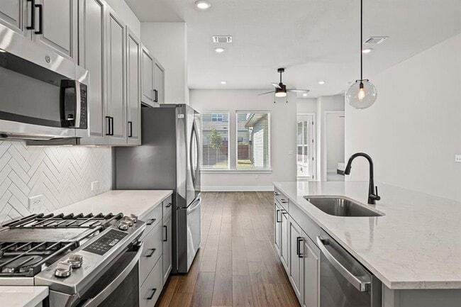 property at 5806 Rangeland Rd