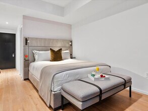 398 NE 5th St in Miami, FL - Building Photo - Building Photo