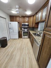 219 NE 14th Ave in Hallandale Beach, FL - Building Photo - Building Photo