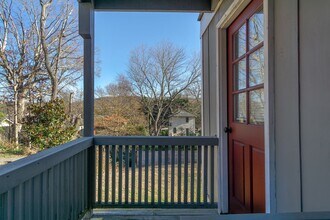 125 Flint St in Asheville, NC - Building Photo - Building Photo