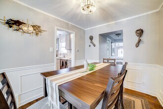 9828 S Yates Blvd in Chicago, IL - Building Photo - Building Photo