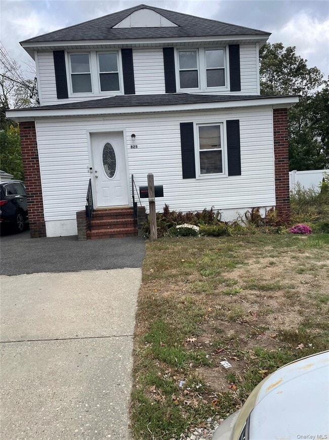 825 County Line Rd