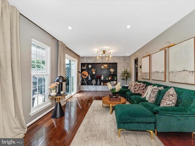 9326 Taverney Terrace in Gaithersburg, MD - Building Photo - Building Photo
