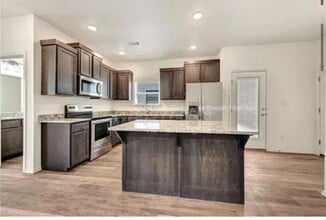 998 S Benchmark Ln, Unit 998 1 in Fayetteville, AR - Building Photo - Building Photo