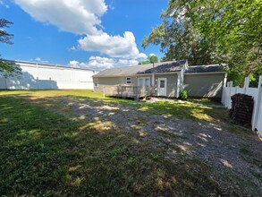 247 W Young High Pike in Knoxville, TN - Building Photo - Building Photo