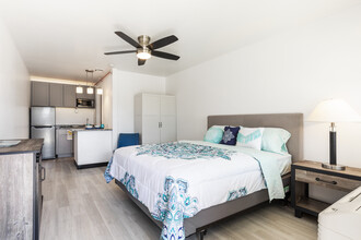 Millennium Flats - Washer-Dryer Included in Albuquerque, NM - Foto de edificio - Interior Photo