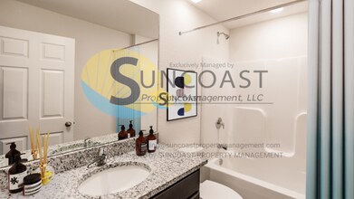 17053 Nixon Ave in Port Charlotte, FL - Building Photo - Building Photo