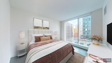 400 W 61st St in New York, NY - Building Photo - Building Photo