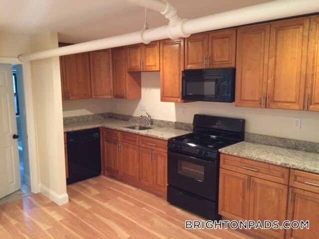 4 Elko St, Unit B3