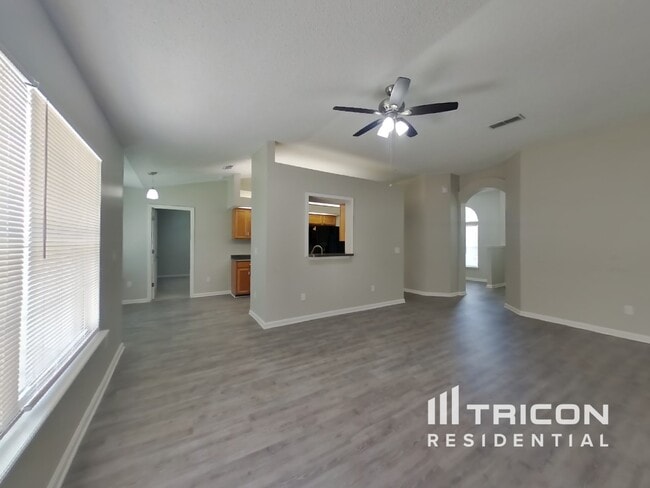 4305 Ripken Cir W in Jacksonville, FL - Building Photo - Building Photo