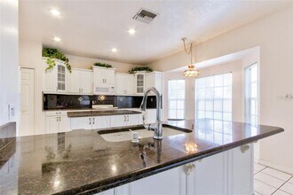 4905 Lake Cecile Dr in Kissimmee, FL - Building Photo - Building Photo