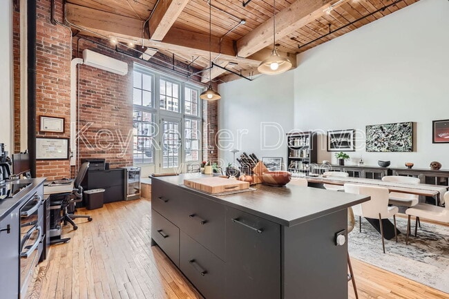 property at 1616 14th St