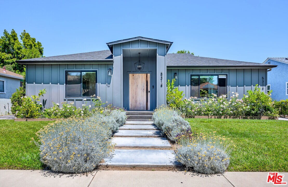 5318 Bellaire Ave in Los Angeles, CA - Building Photo