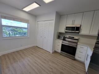 6650 S Oriole Blvd in Delray Beach, FL - Building Photo