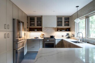 42 Lake Pleasant Rd in Staatsburg, NY - Building Photo - Building Photo