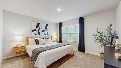 Brixin Townhomes at Cressmoor Estates in Hobart, IN - Building Photo - Building Photo