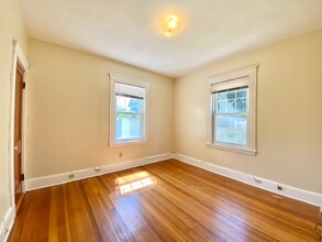 49 Parsons St, Unit 1 in Boston, MA - Building Photo - Building Photo