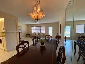 2801 Victoria Way in Coconut Creek, FL - Building Photo - Building Photo