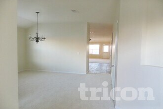 8457 Asheville Ln in Fort Worth, TX - Building Photo - Building Photo